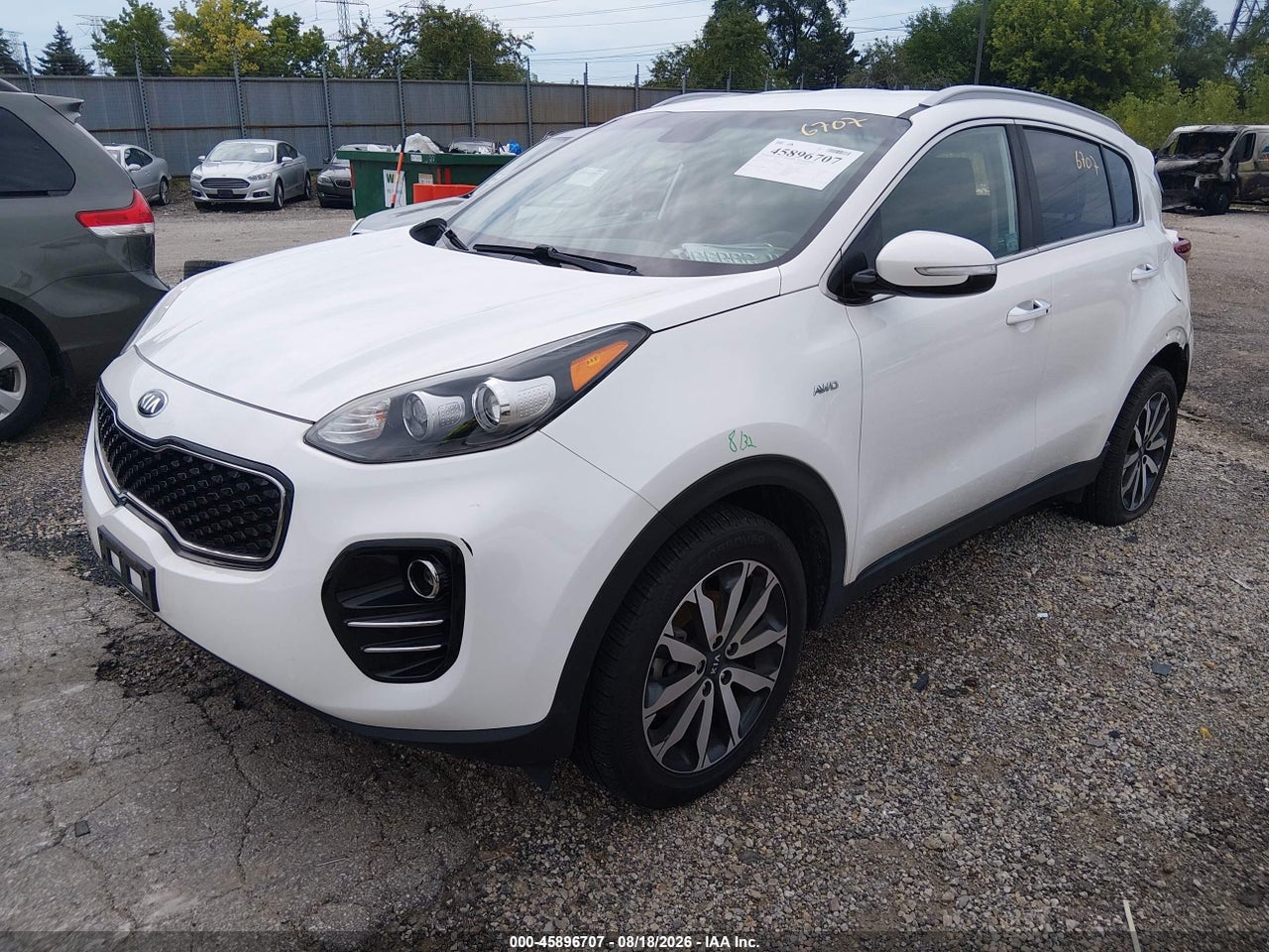 2018 KIA SPORTAGE EX · 2/11