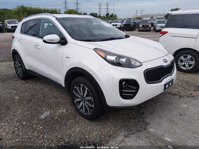 KNDPNCAC6J7****** · 2018 KIA SPORTAGE EX
