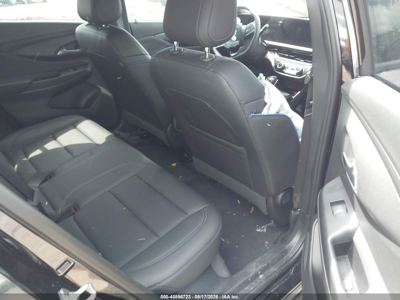 KL47LBEP6SB****** · 2025 BUICK ENVISTA SPORT TOURING FWD · 8/10