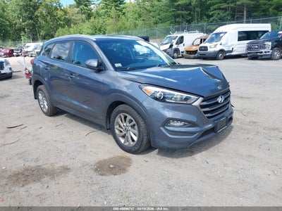 KM8J3CA46GU****** · 2016 HYUNDAI TUCSON SE