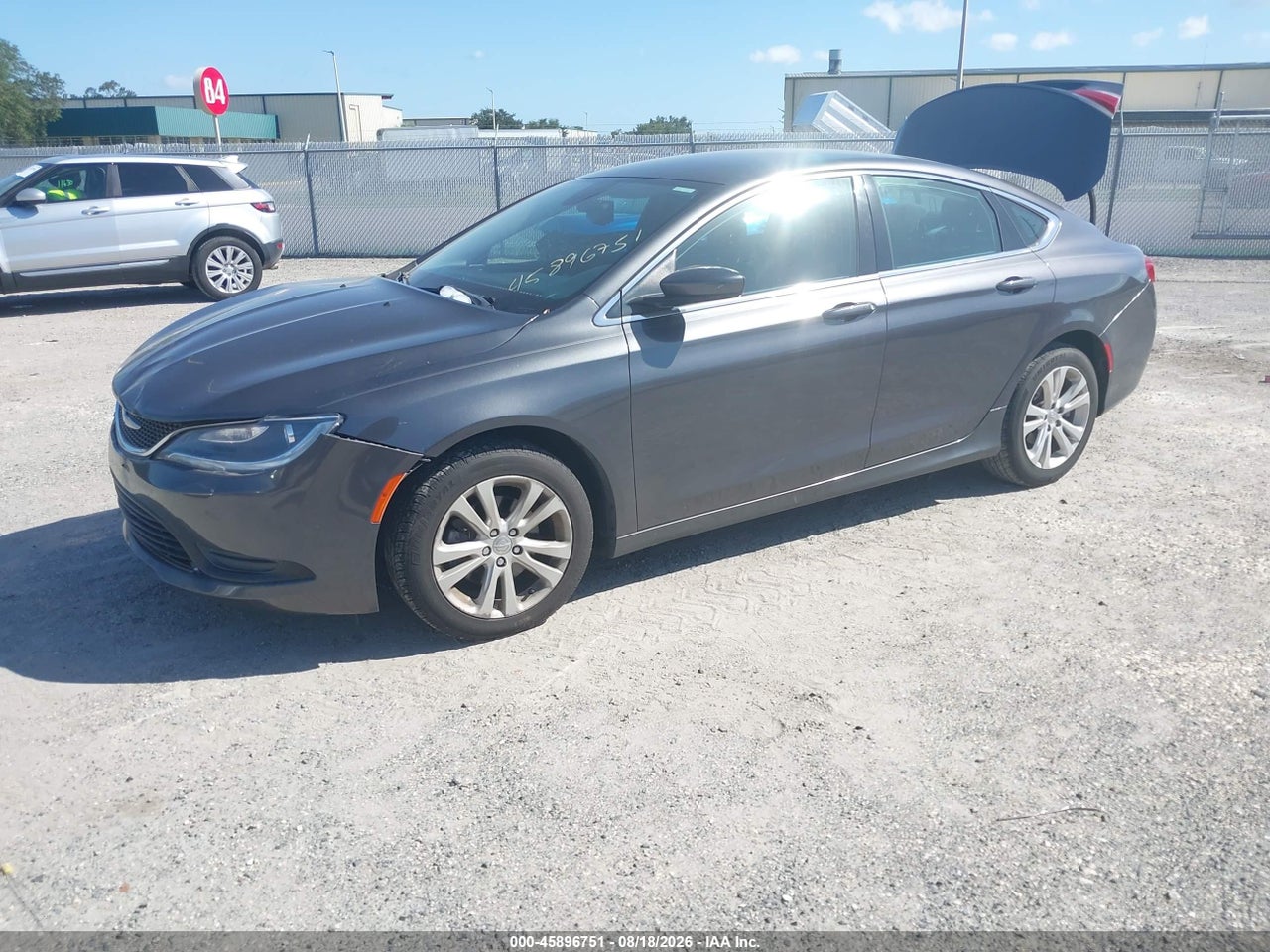 2016 CHRYSLER 200 TOURING · 2/11