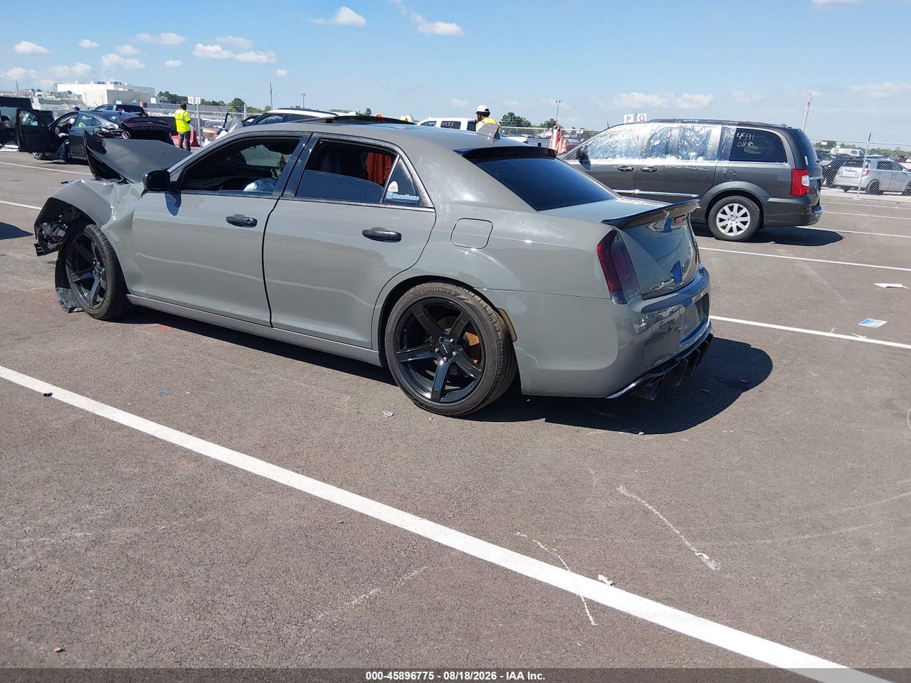 2017 CHRYSLER 300C PLATINUM · 3/10