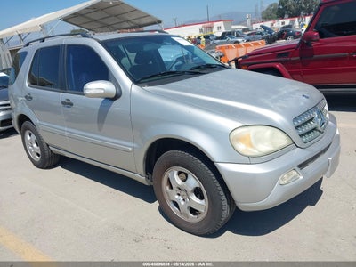 4JGAB54E92A****** · 2002 MERCEDES-BENZ ML 320