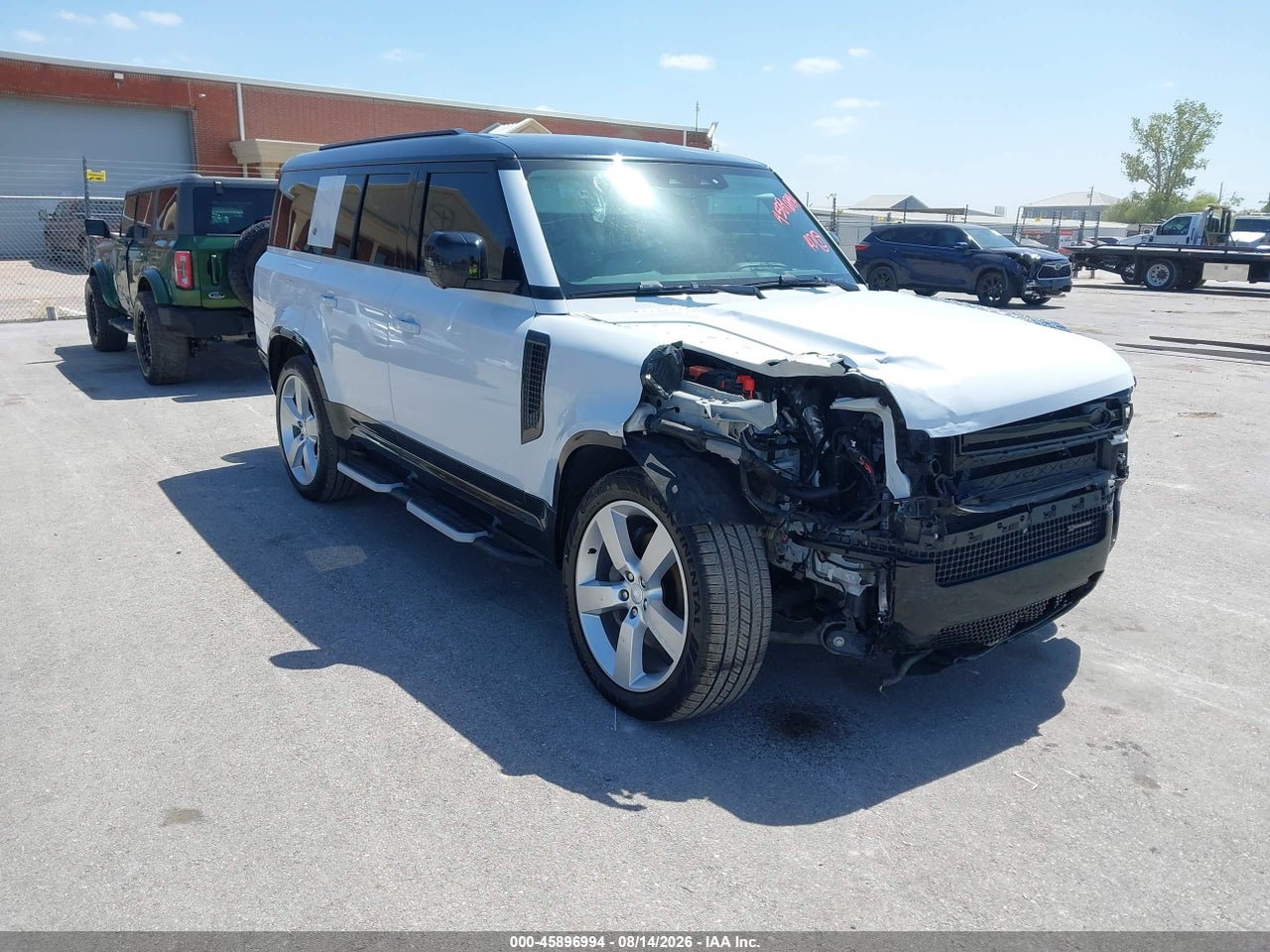 2023 LAND ROVER DEFENDER 130 X-DYNAMIC SE