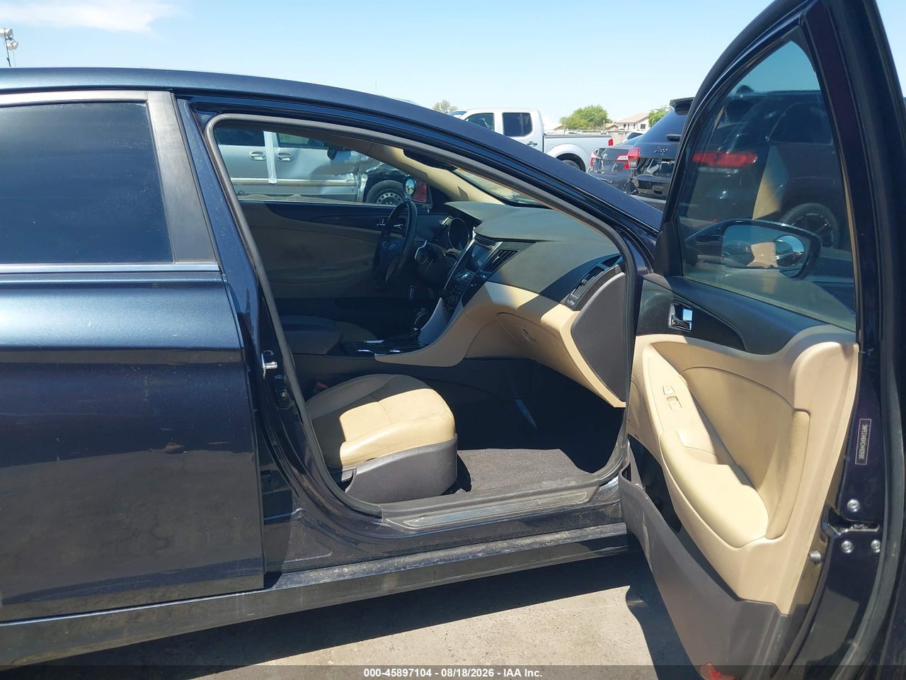 2012 HYUNDAI SONATA LIMITED 2.0T · 5/11