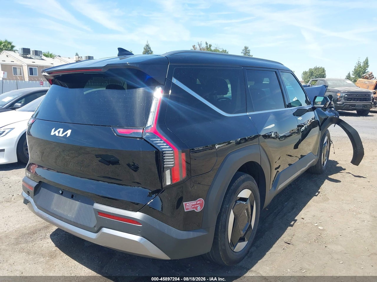 2024 KIA EV9 WIND · 4/11