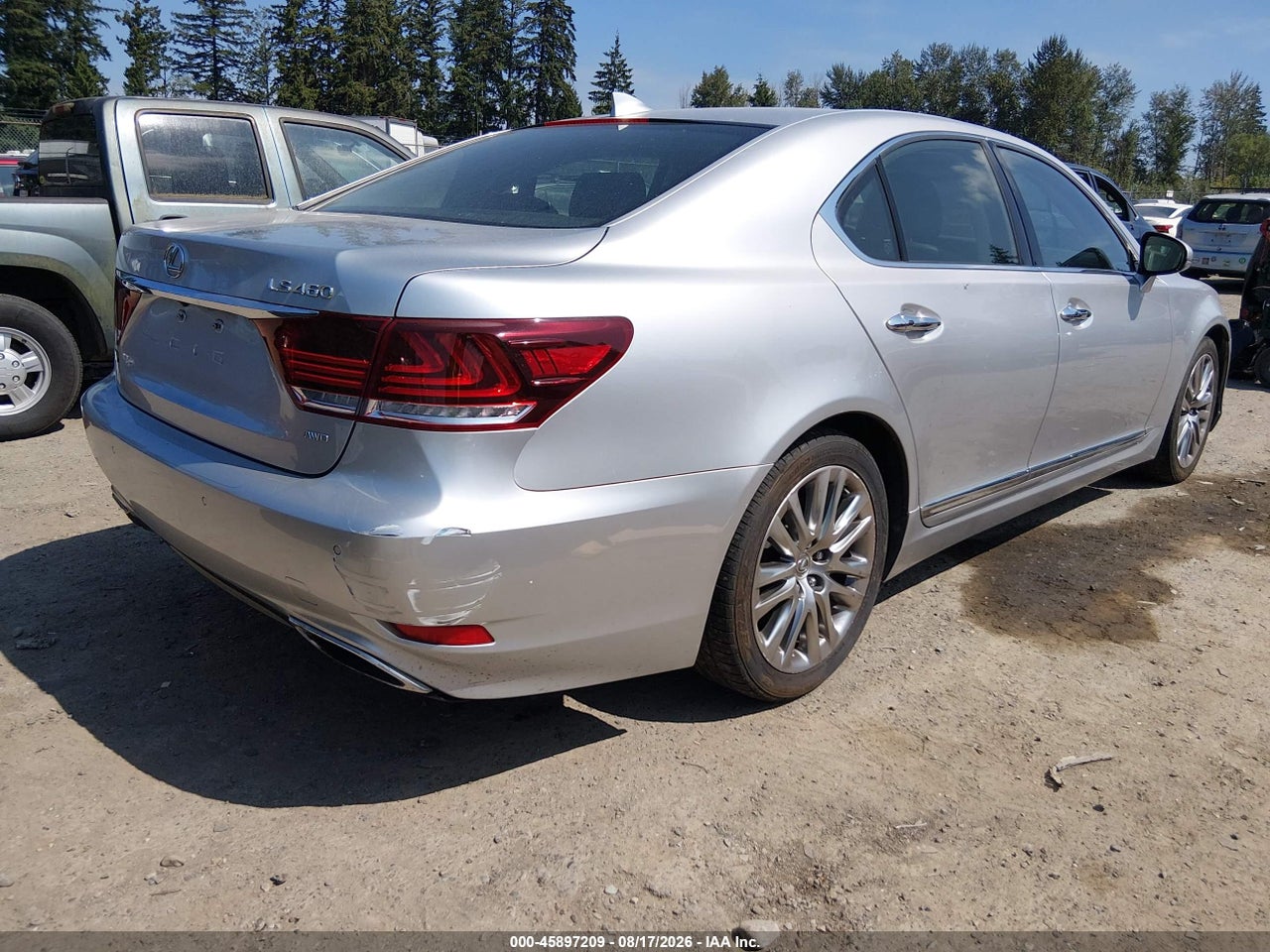 2015 LEXUS LS 460 · 4/11
