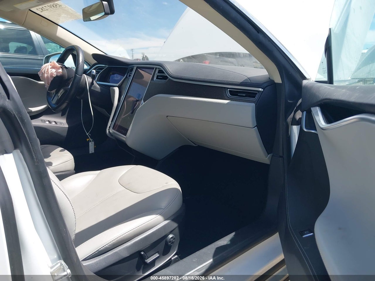 2014 TESLA MODEL S P85 · 5/9