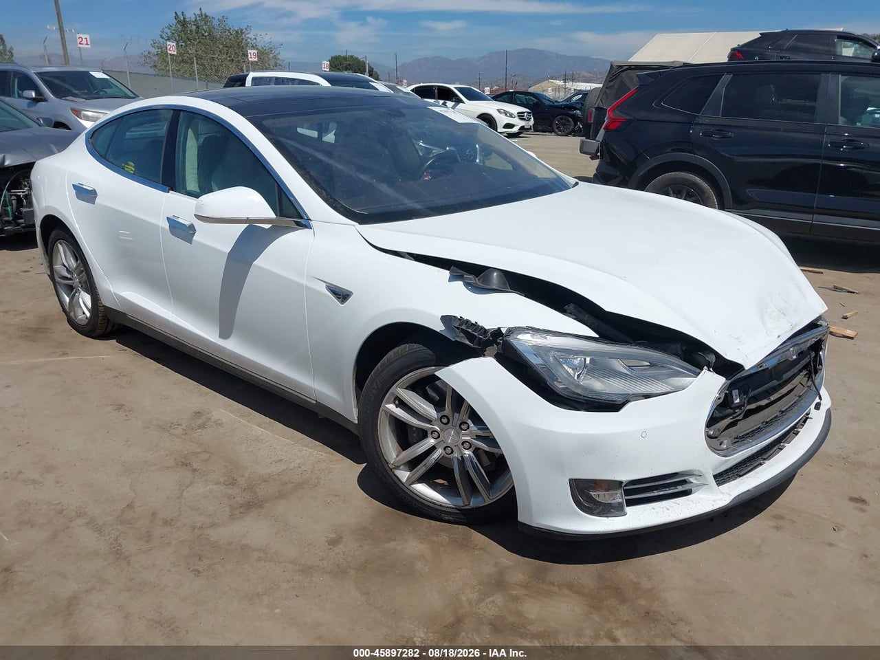 5YJSA1H14EF****** · 2014 TESLA MODEL S P85