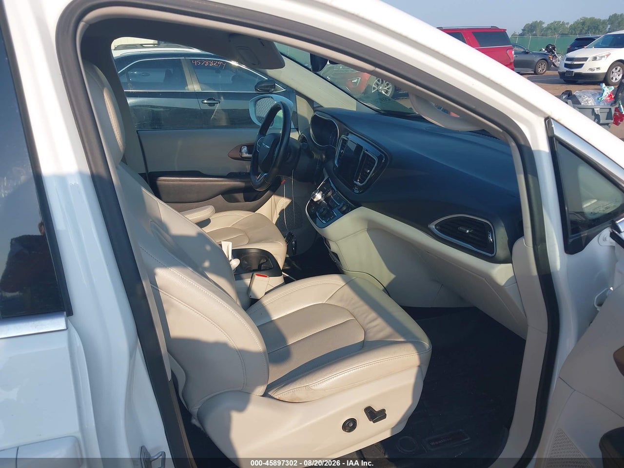 2018 CHRYSLER PACIFICA TOURING L PLUS · 5/11