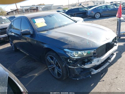 WBA7E2C57JG****** · 2018 BMW 740I