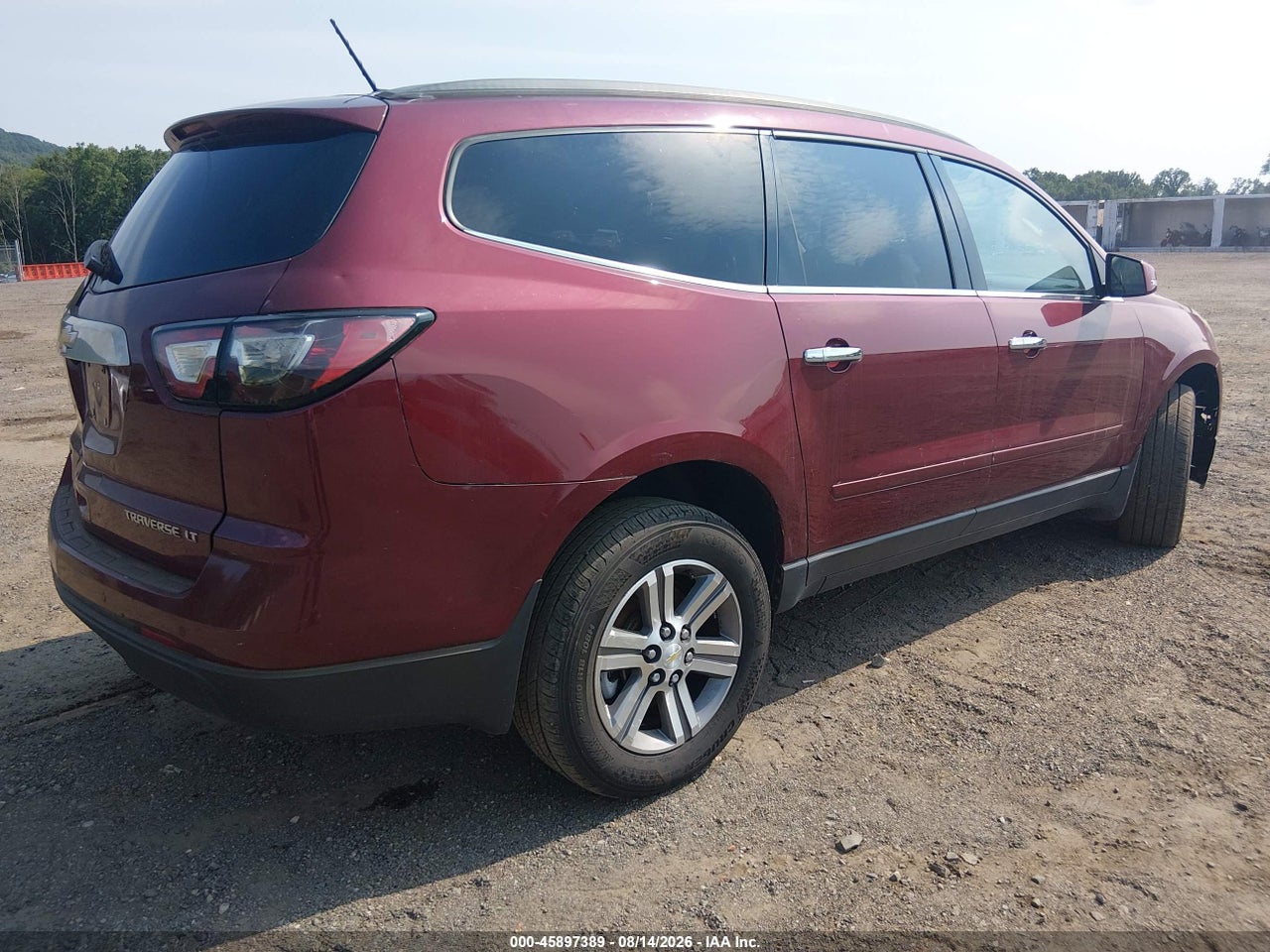 2015 CHEVROLET TRAVERSE 2LT · 4/11