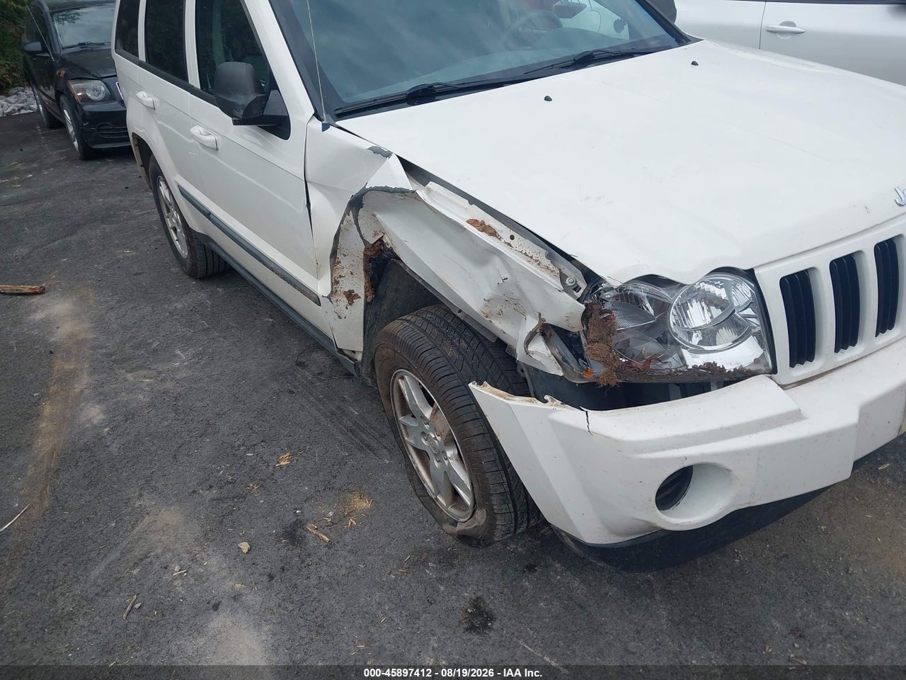 2007 JEEP GRAND CHEROKEE LAREDO · 6/10
