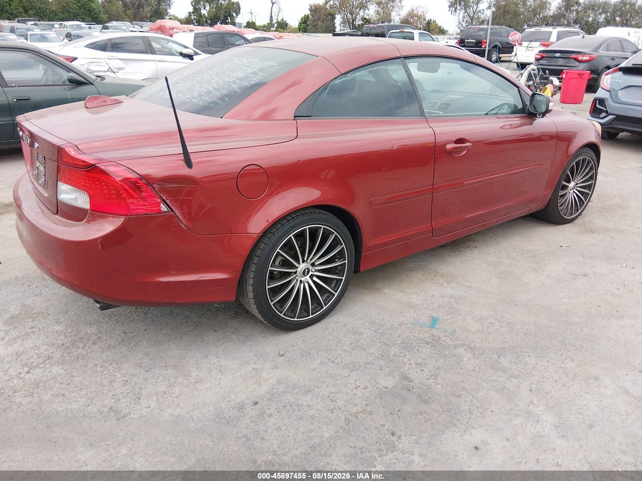 2011 VOLVO C70 T5 (RETAIL ONLY) · 4/11