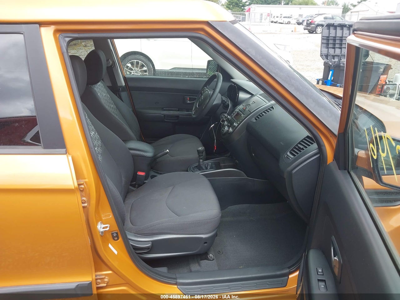 2011 KIA SOUL + · 5/11