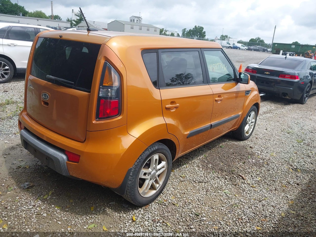 2011 KIA SOUL + · 4/11