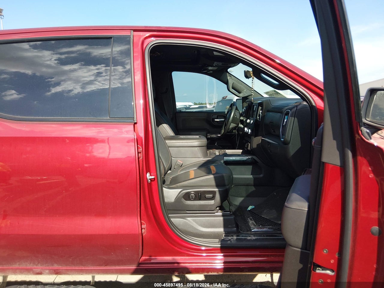 2021 GMC SIERRA 1500 4WD  SHORT BOX AT4 · 5/11