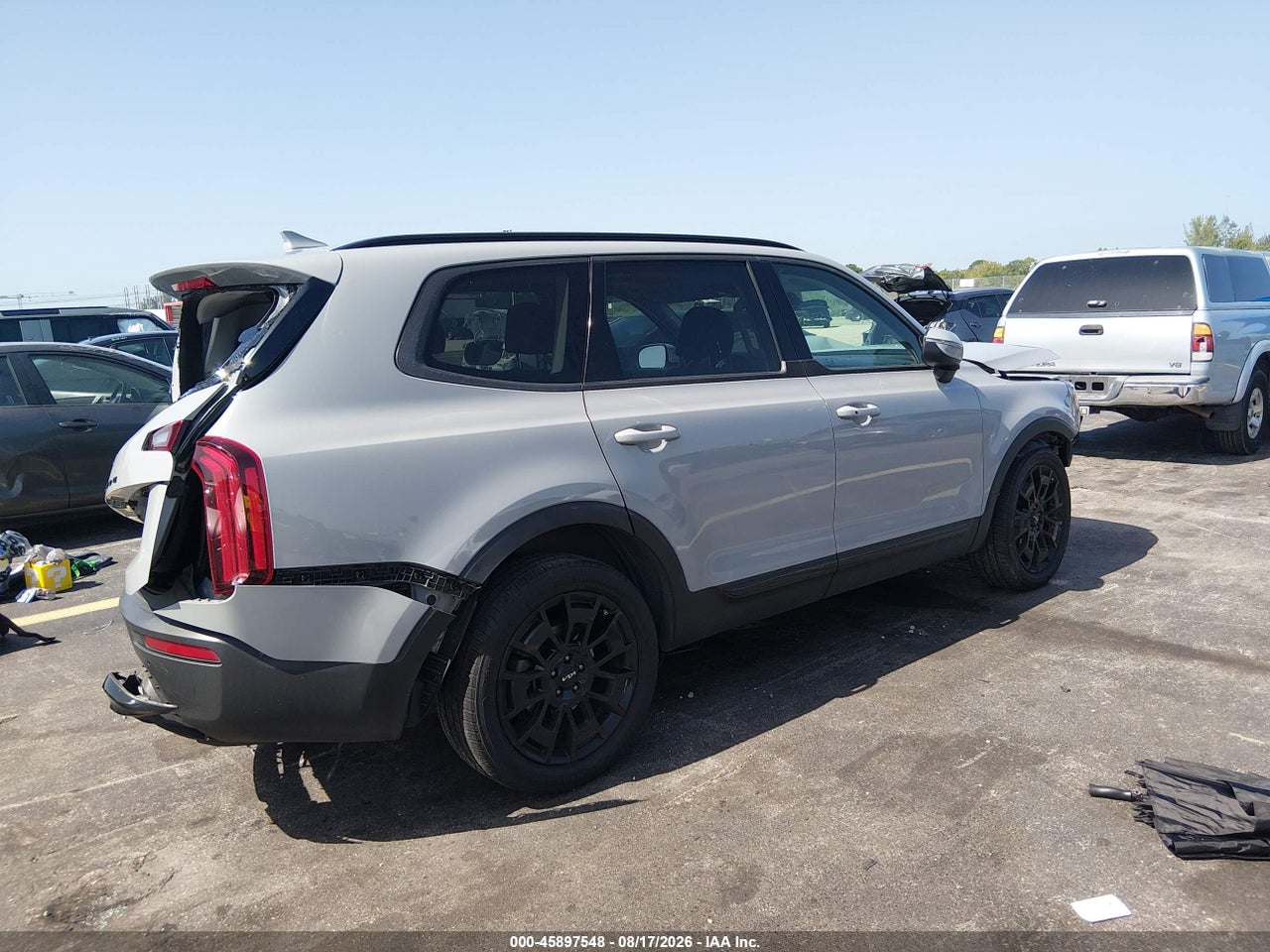 2022 KIA TELLURIDE EX · 4/11