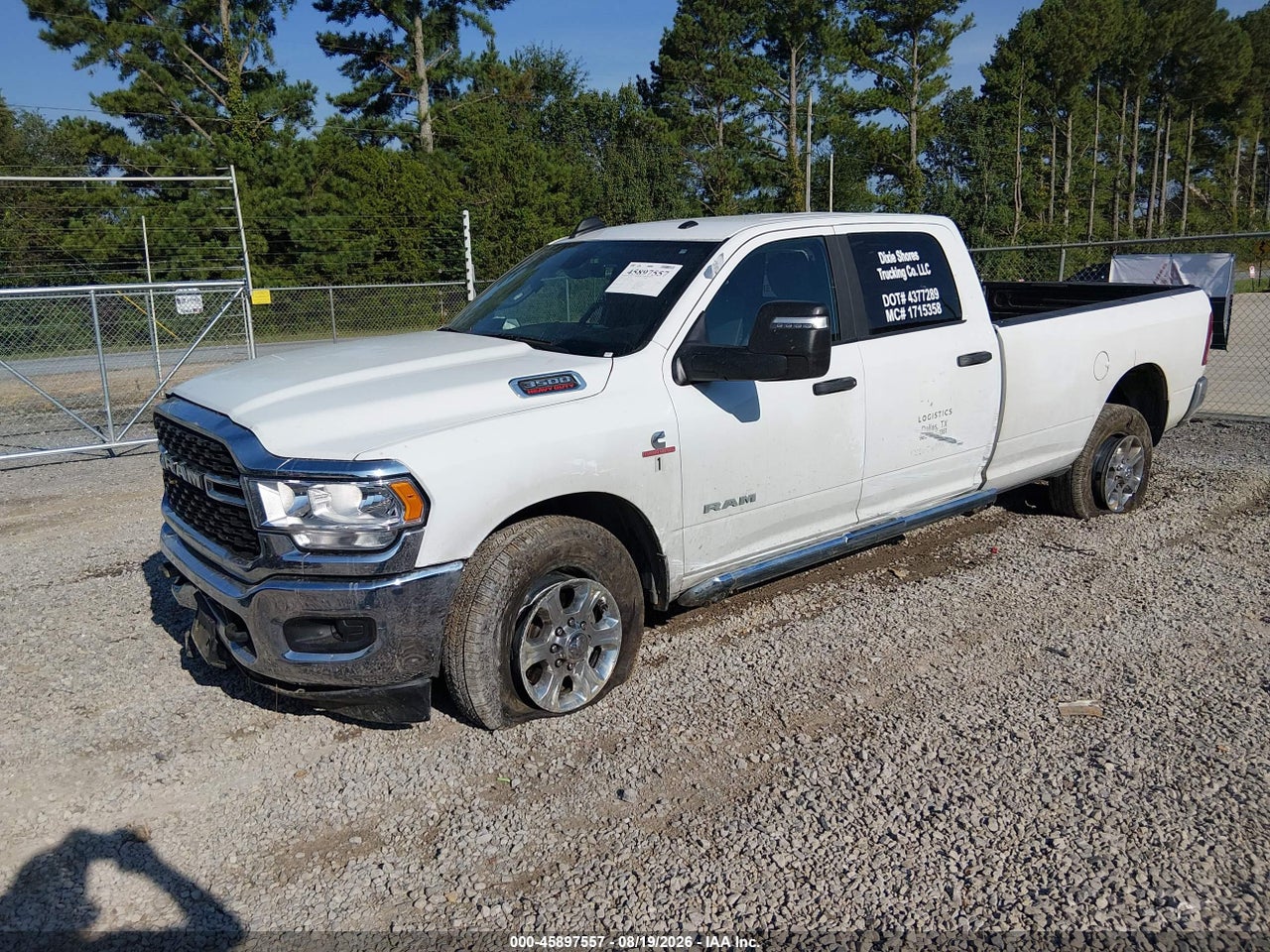 2024 RAM 3500 BIG HORN  4X4 8' BOX · 2/11