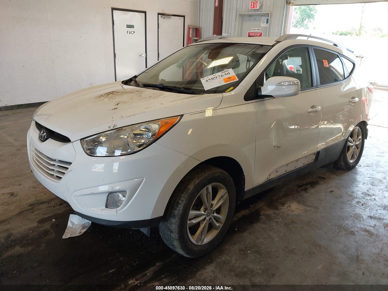 2013 HYUNDAI TUCSON GLS · 2/11