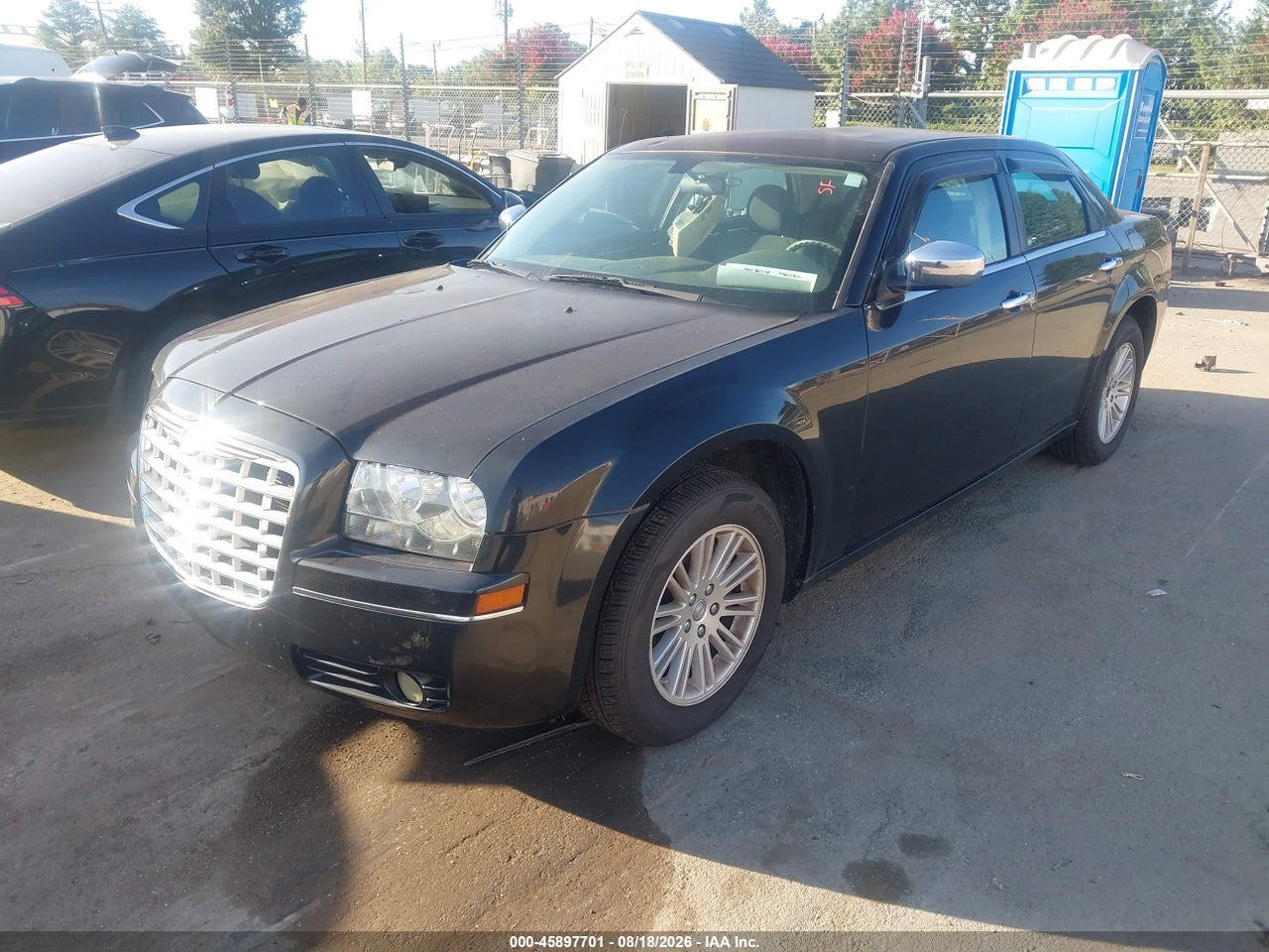 2010 CHRYSLER 300 TOURING PLUS · 2/11