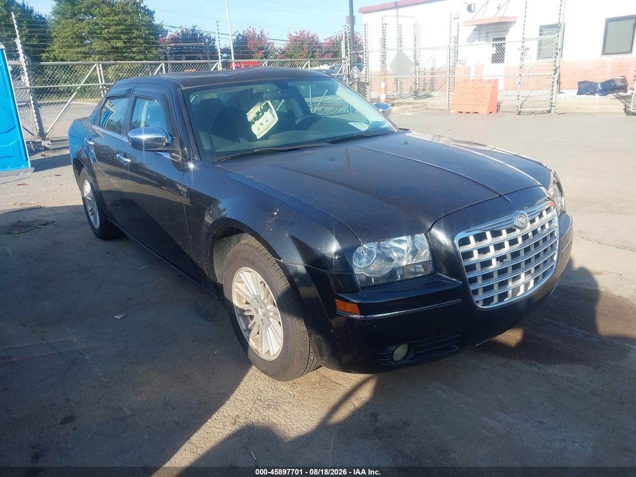 2C3CA1CV8AH****** · 2010 CHRYSLER 300 TOURING PLUS