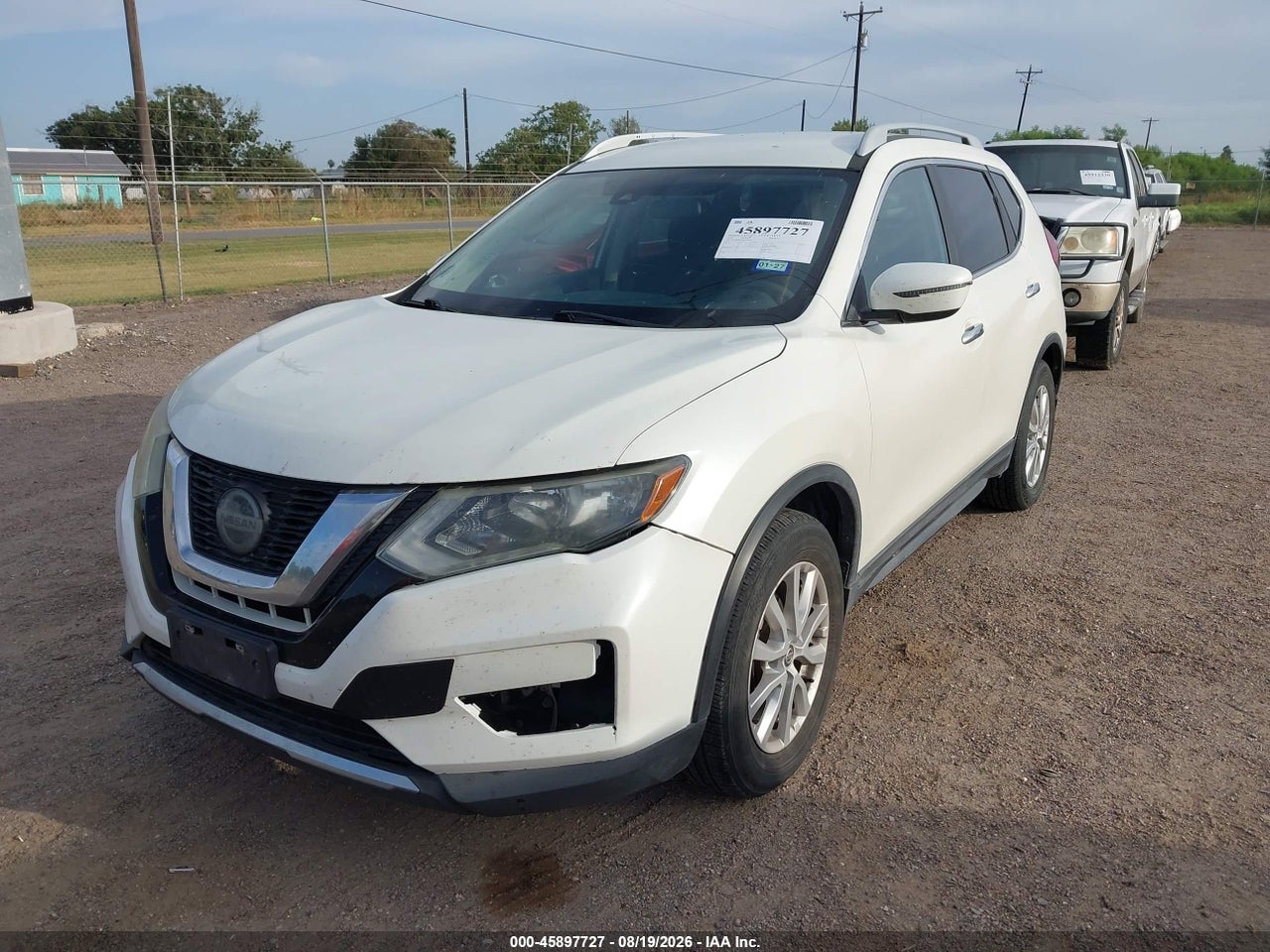 2019 NISSAN ROGUE SV · 6/11