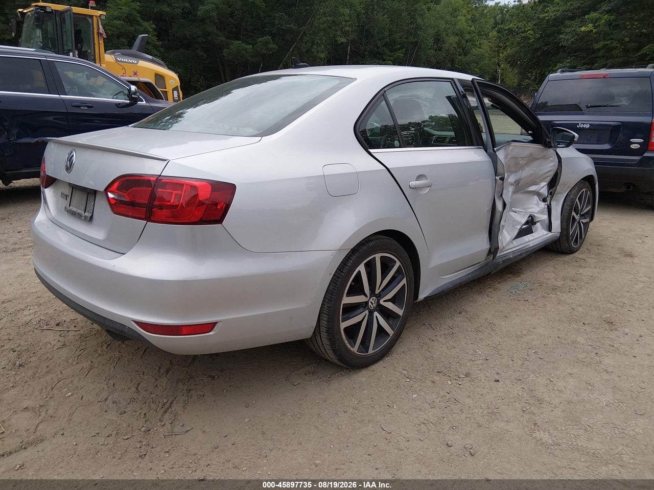 2013 VOLKSWAGEN JETTA GLI AUTOBAHN W/NAV · 4/11
