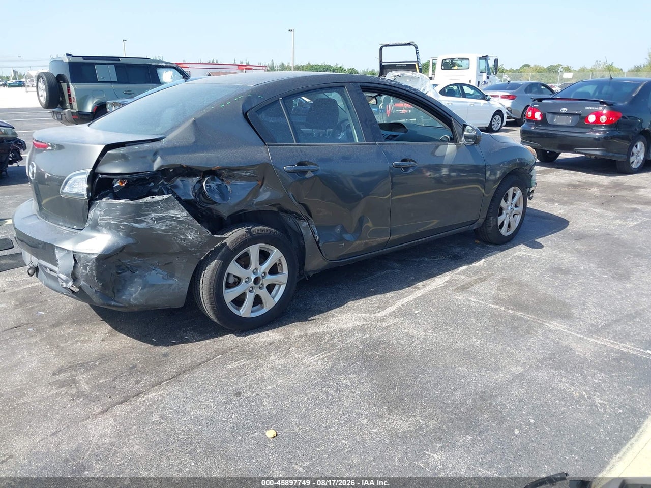 2011 MAZDA MAZDA3 I TOURING · 4/11