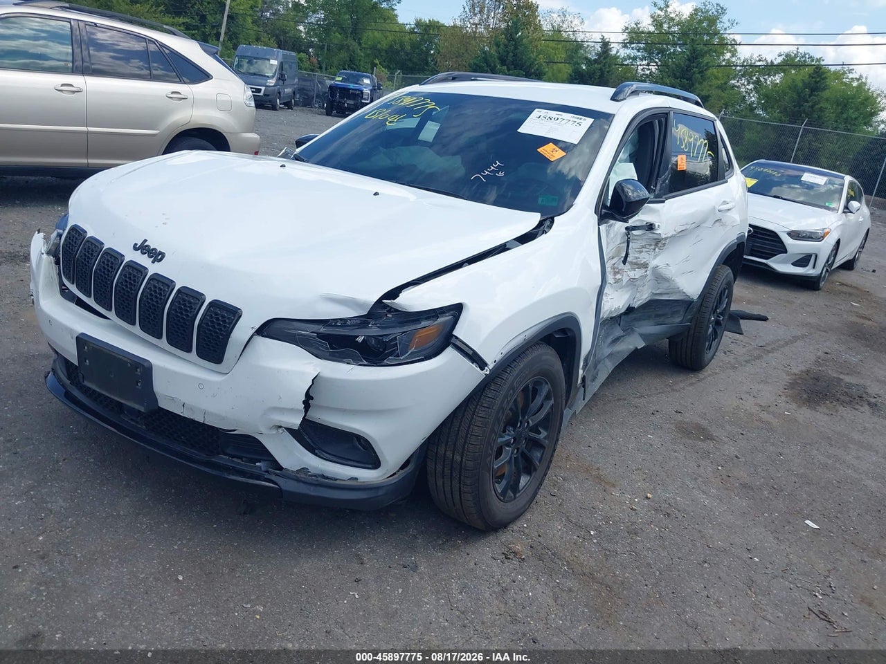 2023 JEEP CHEROKEE ALTITUDE LUX 4X4 · 2/10