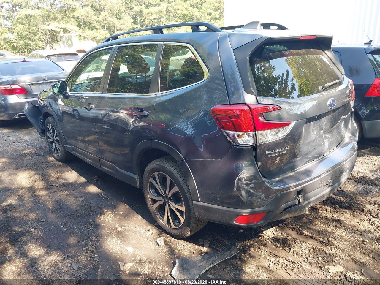 2022 SUBARU FORESTER LIMITED · 3/11