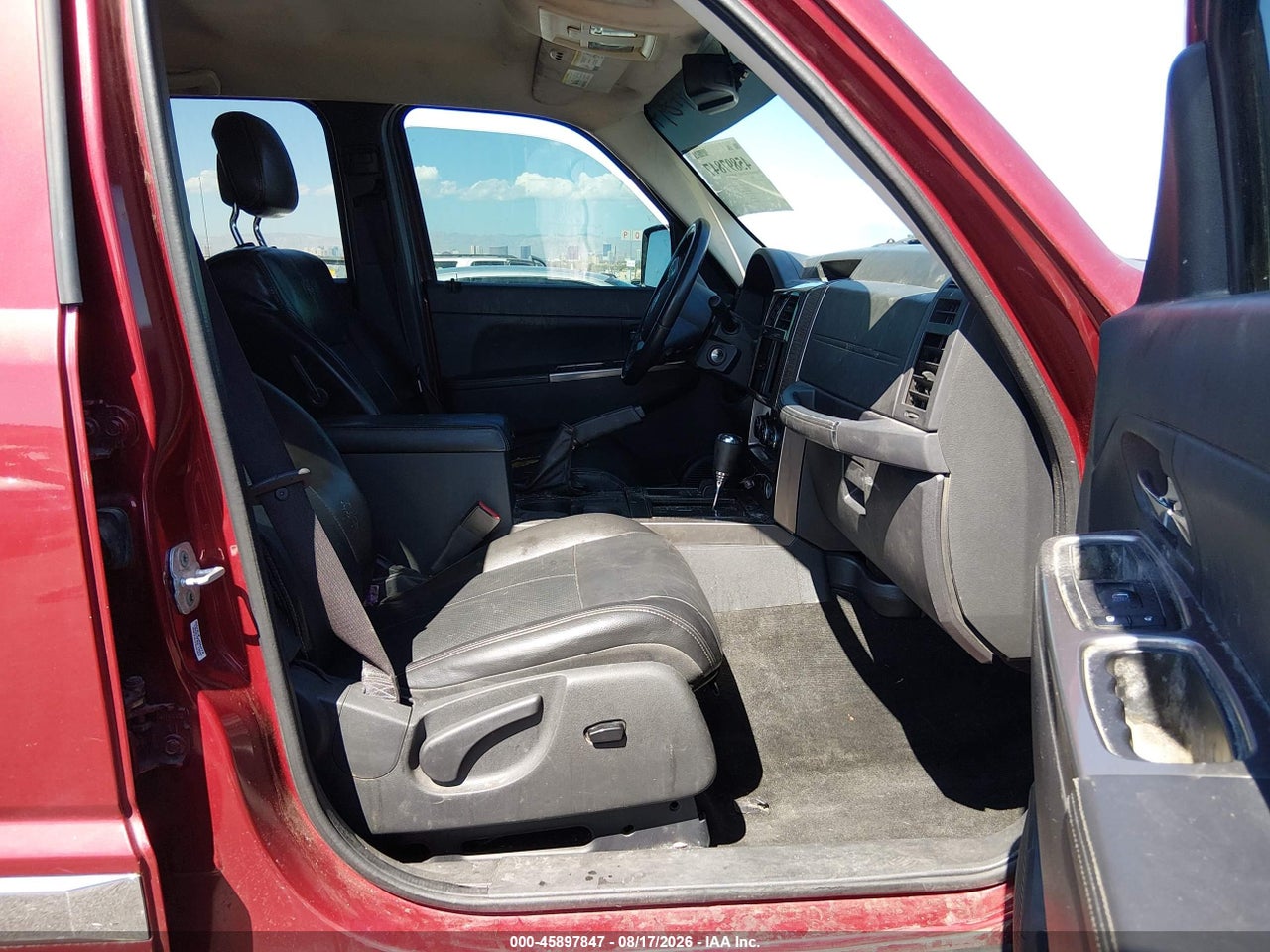 2012 JEEP LIBERTY LIMITED JET EDITION · 5/10