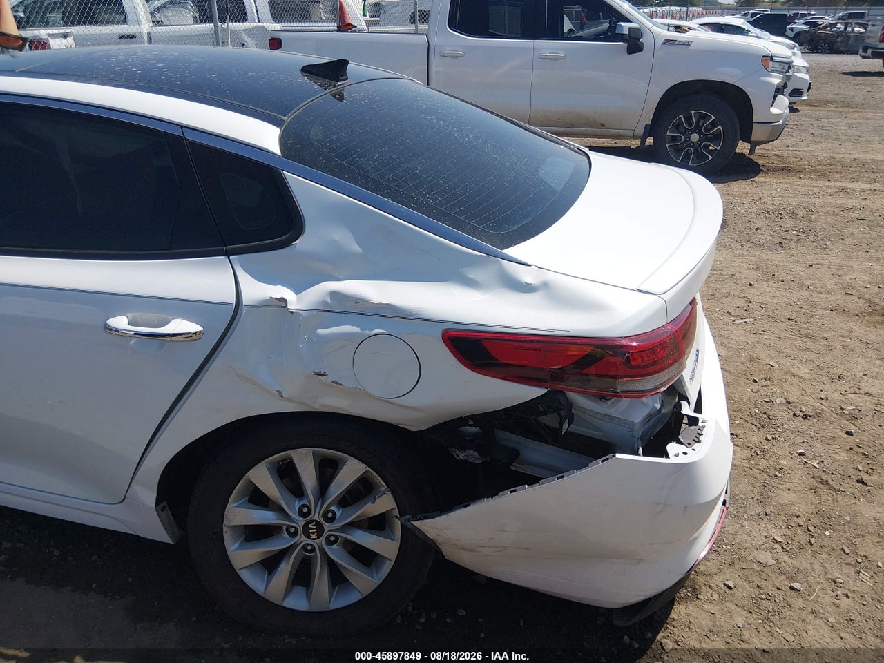 2018 KIA OPTIMA S · 6/11