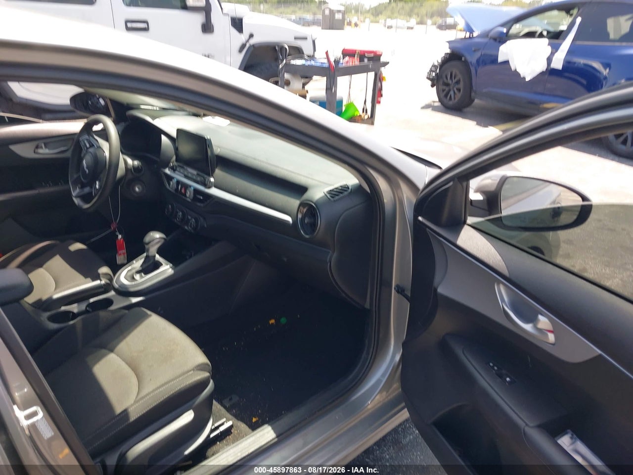 2024 KIA FORTE LXS · 5/11
