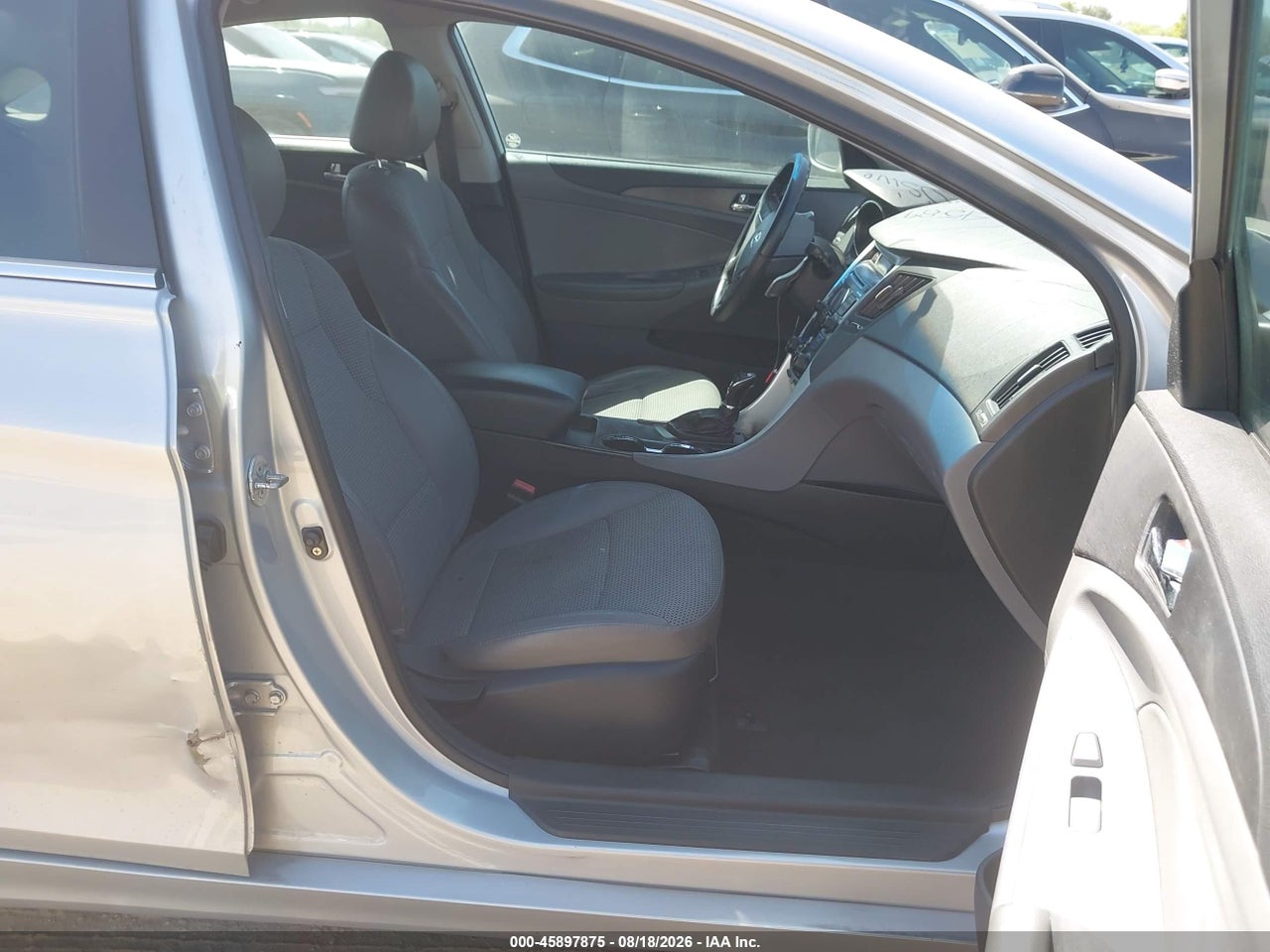 2011 HYUNDAI SONATA SE · 5/11