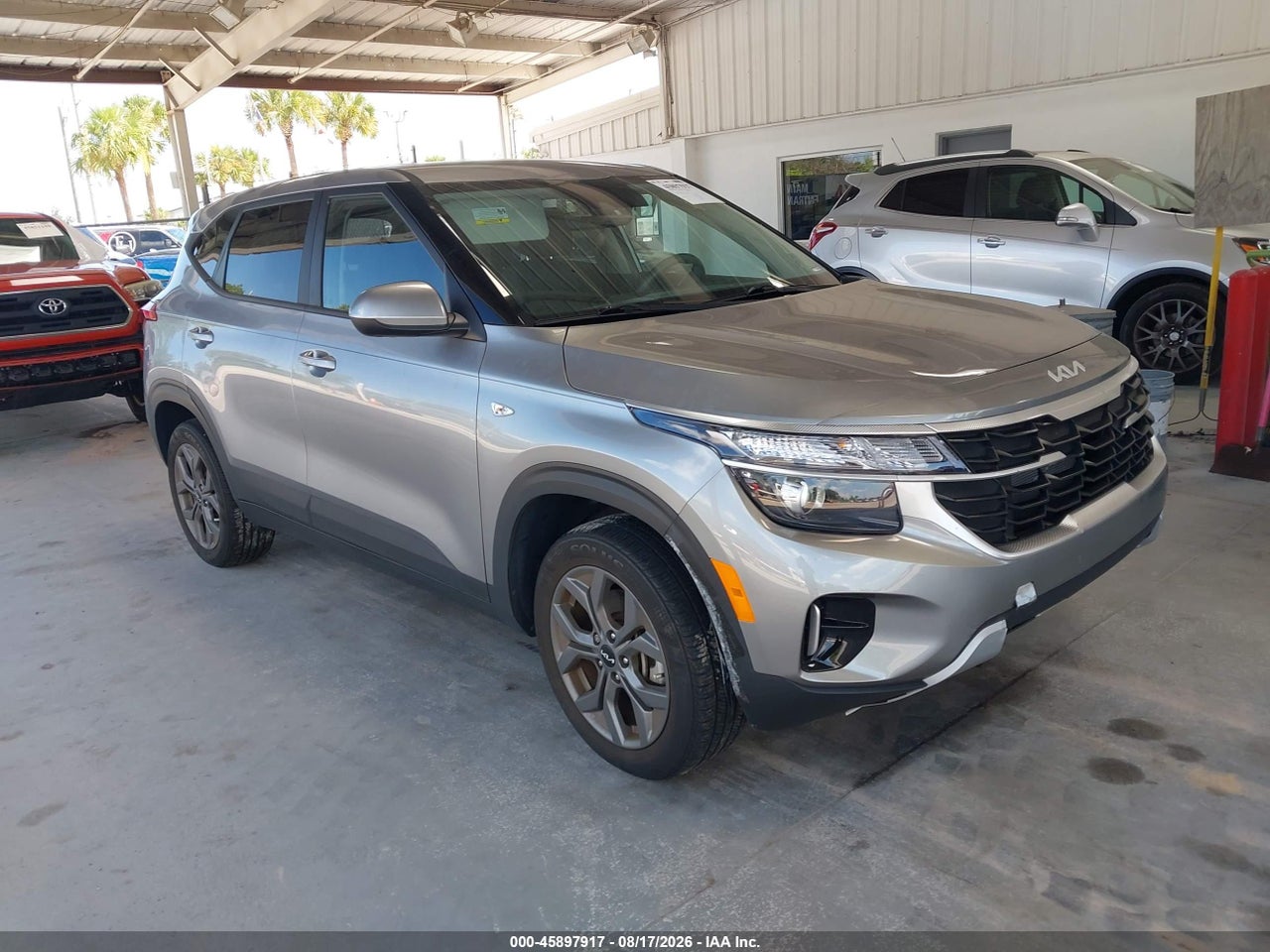 KNDEPCAA7R7****** · 2024 KIA SELTOS LX