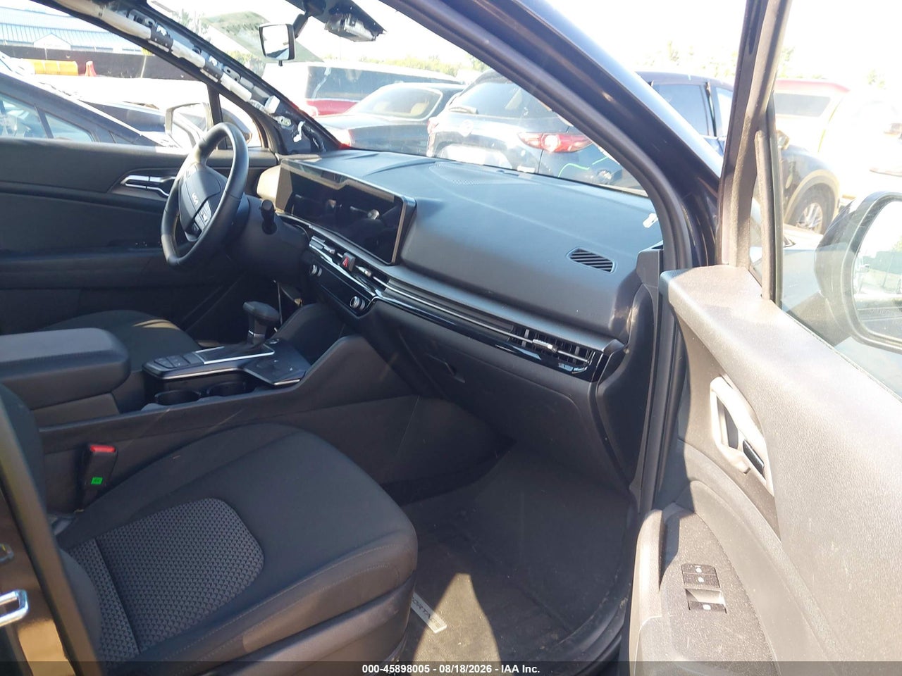 2026 KIA SPORTAGE LX · 5/11