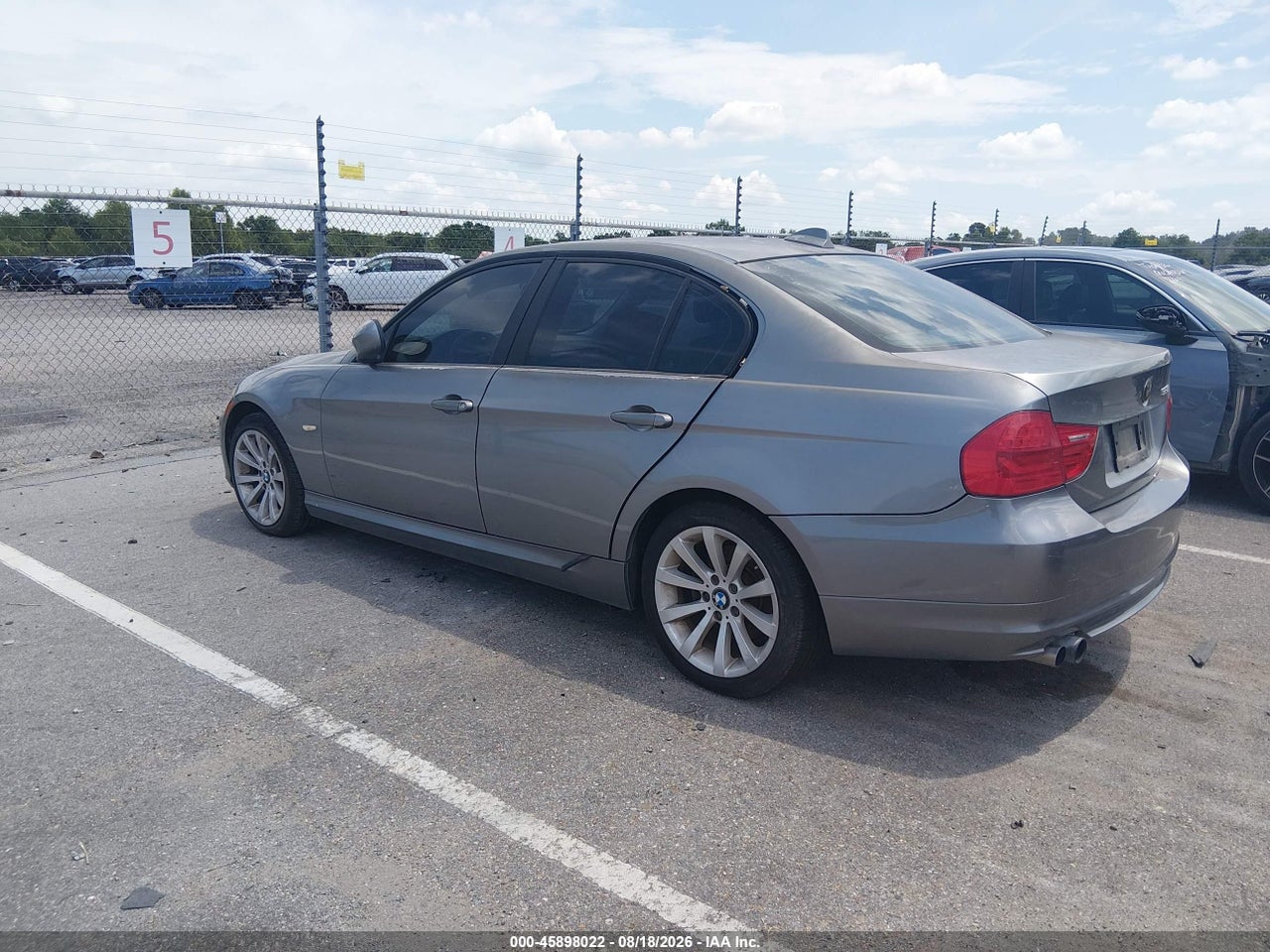 2011 BMW 328I · 3/11