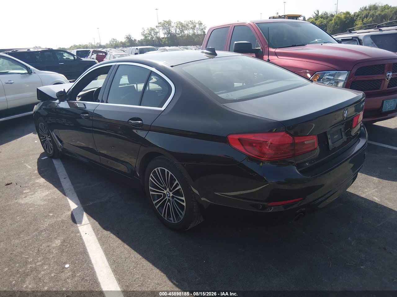 2019 BMW 530I · 3/11