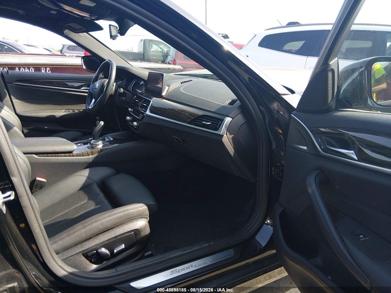 2019 BMW 530I · 5/11
