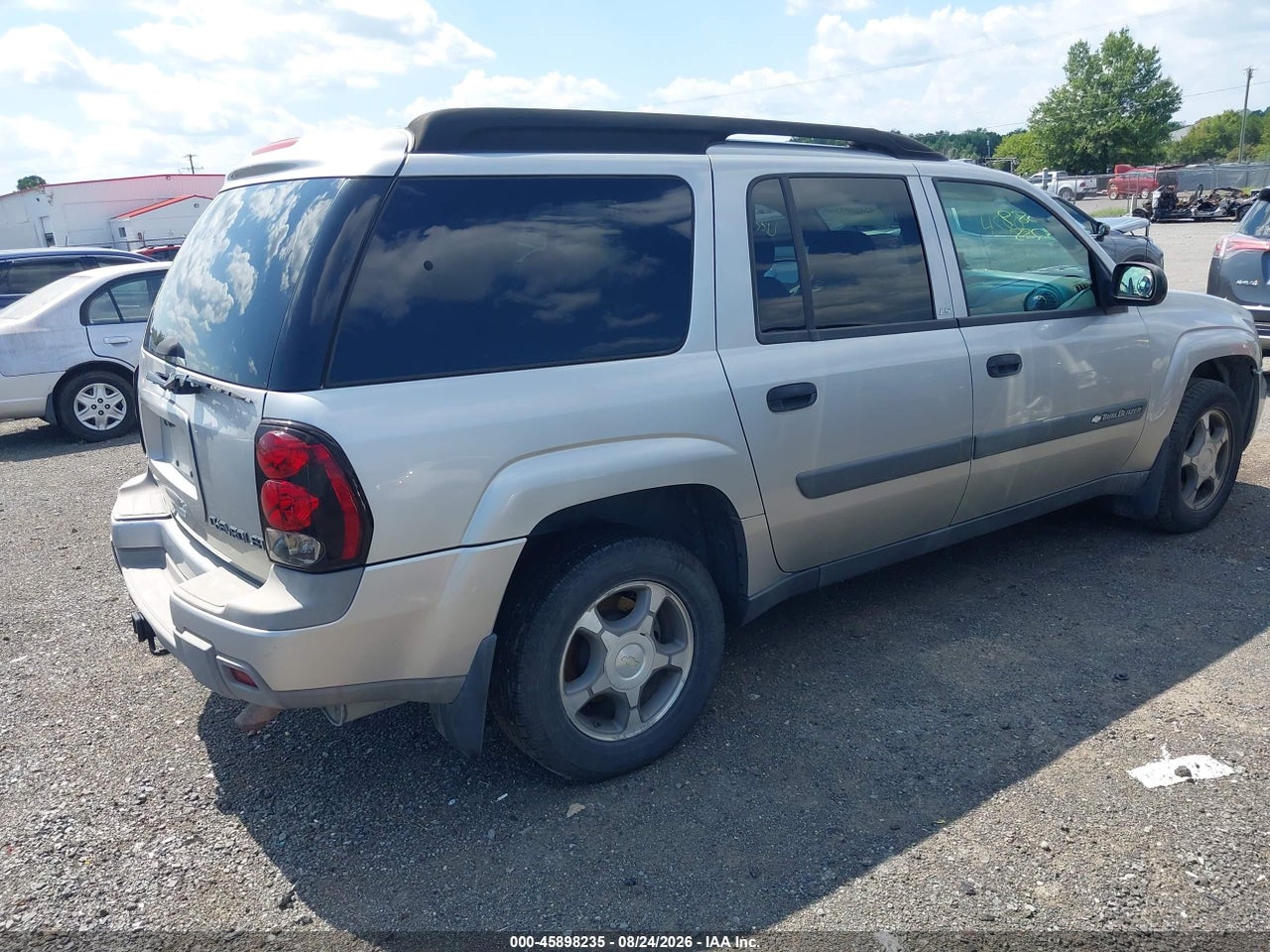 2004 CHEVROLET TRAILBLAZER EXT LS · 4/11