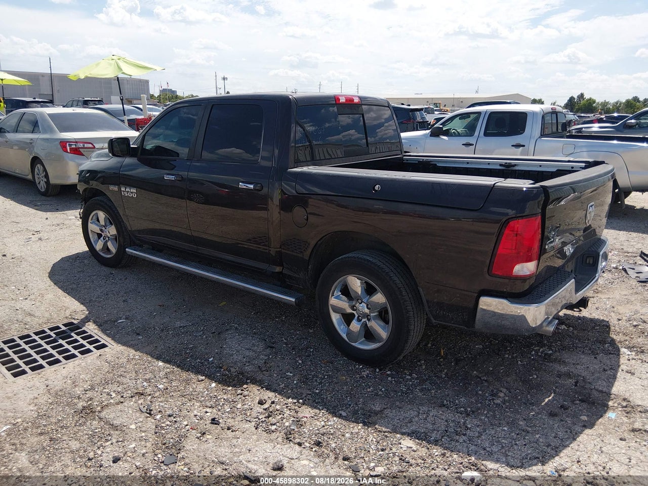 2016 RAM 1500 SLT · 3/11