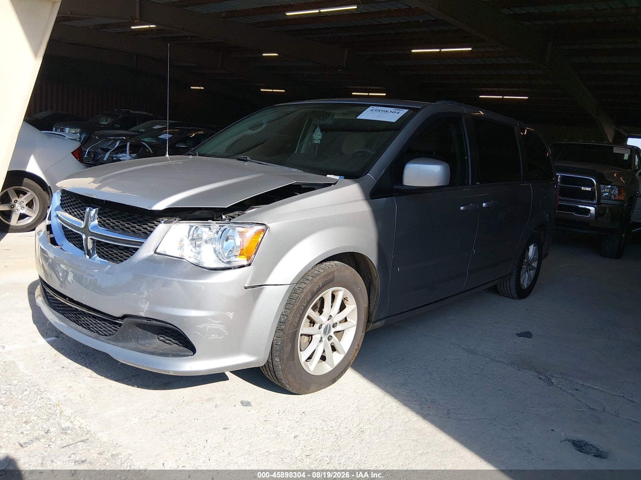 2014 DODGE GRAND CARAVAN SXT · 2/11