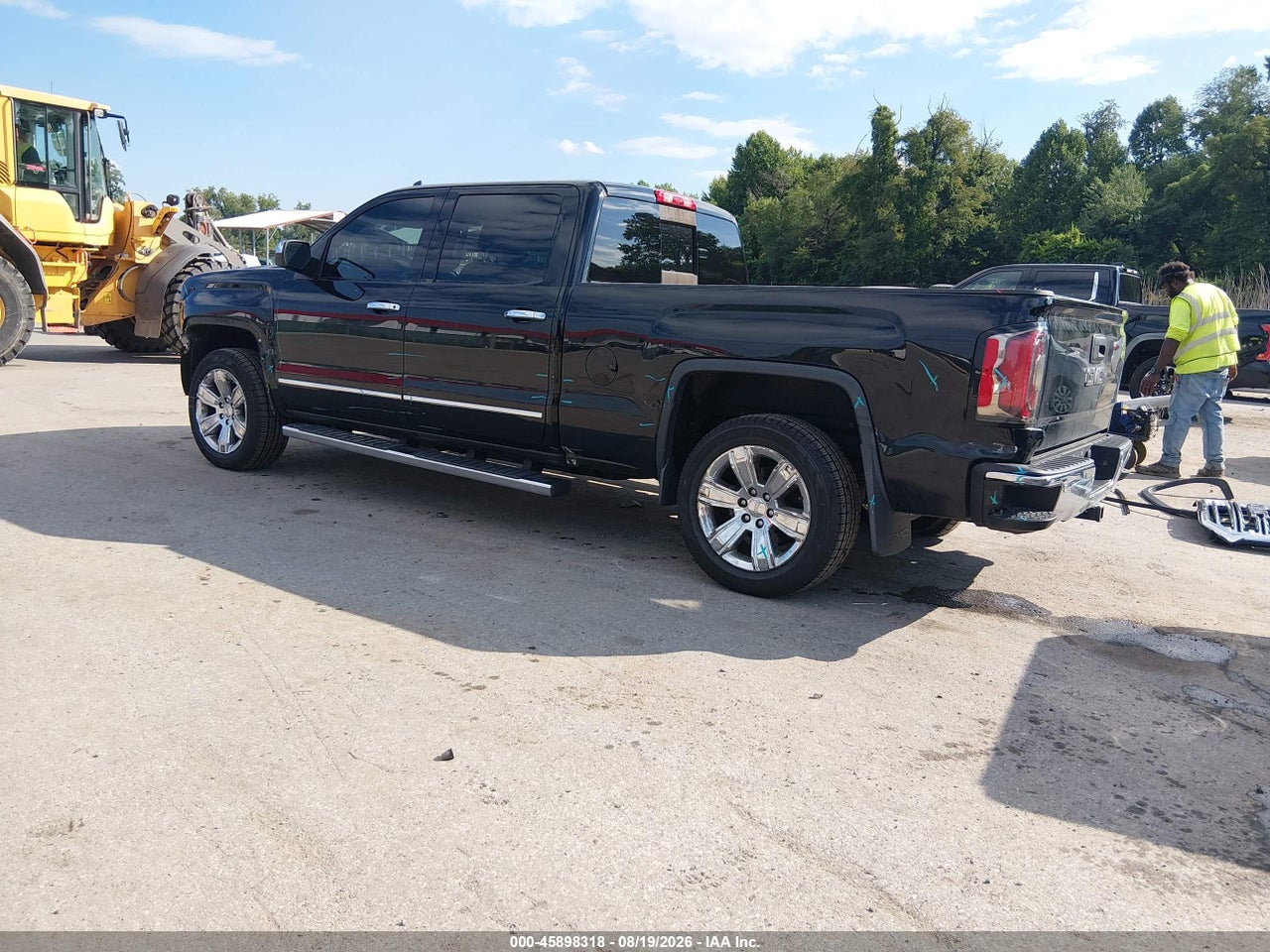 2017 GMC SIERRA 1500 SLT · 3/11