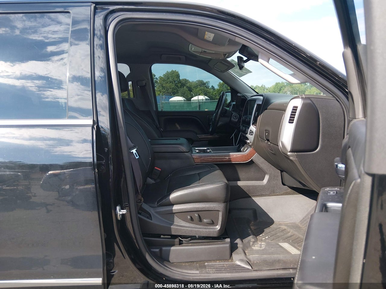 2017 GMC SIERRA 1500 SLT · 5/11
