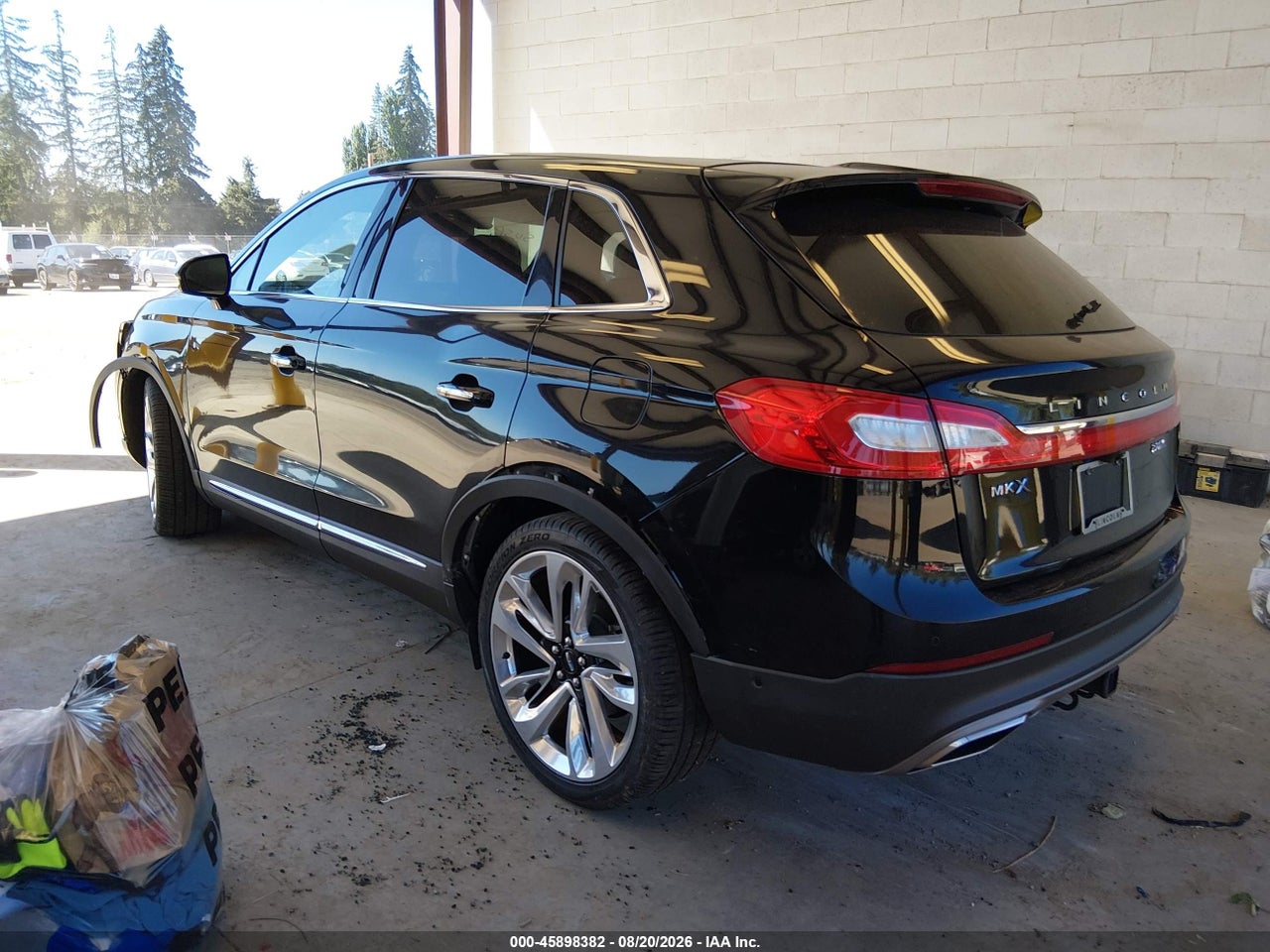 2016 LINCOLN MKX RESERVE · 3/11
