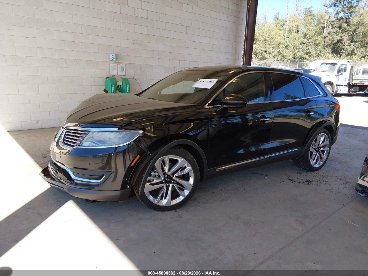 2016 LINCOLN MKX RESERVE · 2/11