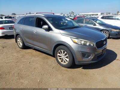 5XYPG4A51GG****** · 2016 KIA SORENTO 3.3L LX