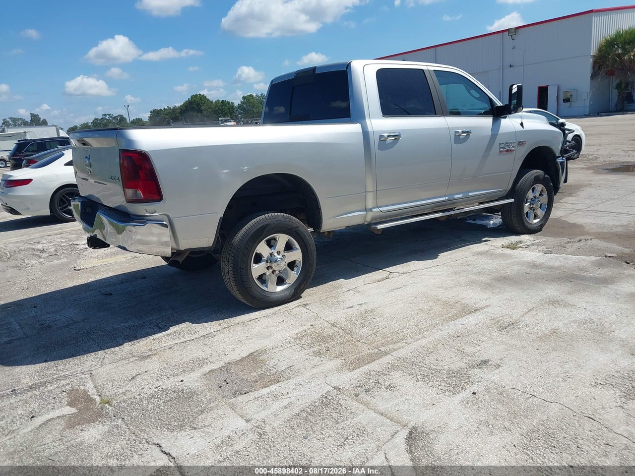 2014 RAM 2500 SLT · 4/11