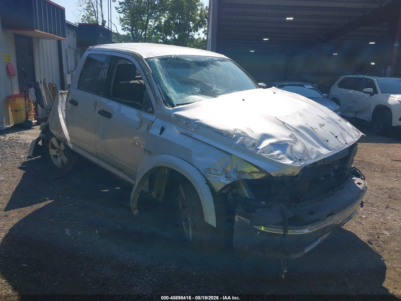 1D7RV1GT6AS****** · 2010 DODGE RAM 1500 SLT